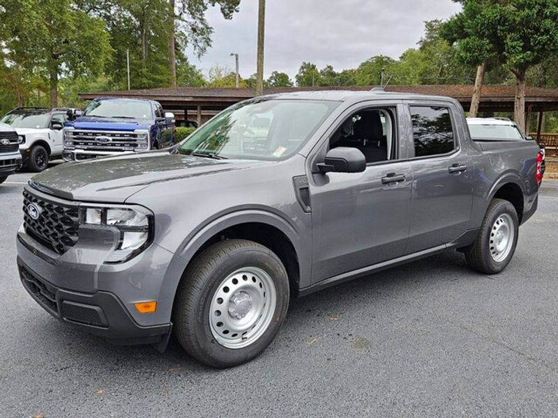2025 Ford Maverick XL photo 4