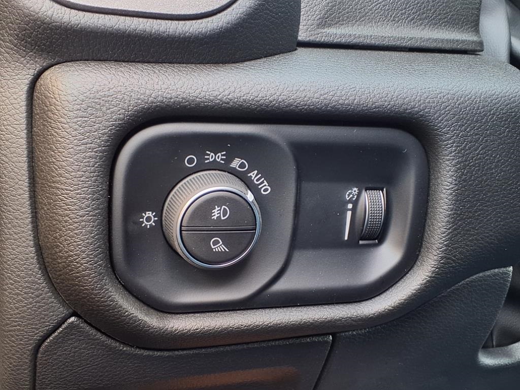 2025 Ram 1500 Warlock photo 19