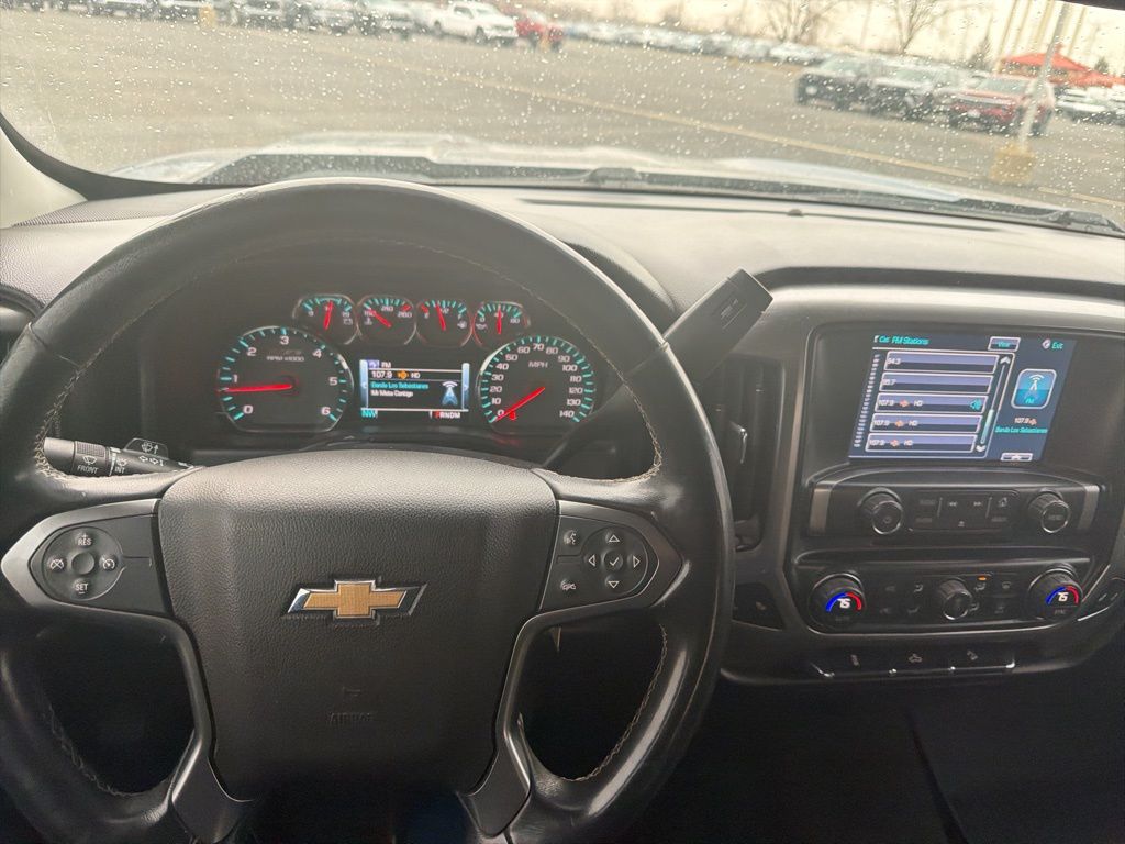 2016 CHEVROLET SILVERADO - Image 10