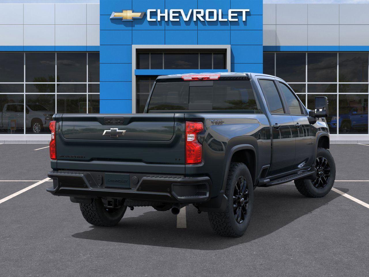 2026 Chevrolet Silverado 2500HD LT photo 4