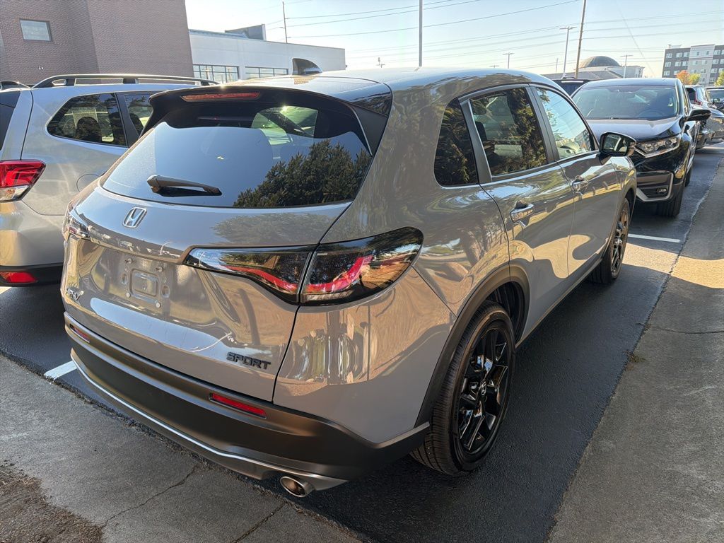2024 Honda HR-V Sport photo 3