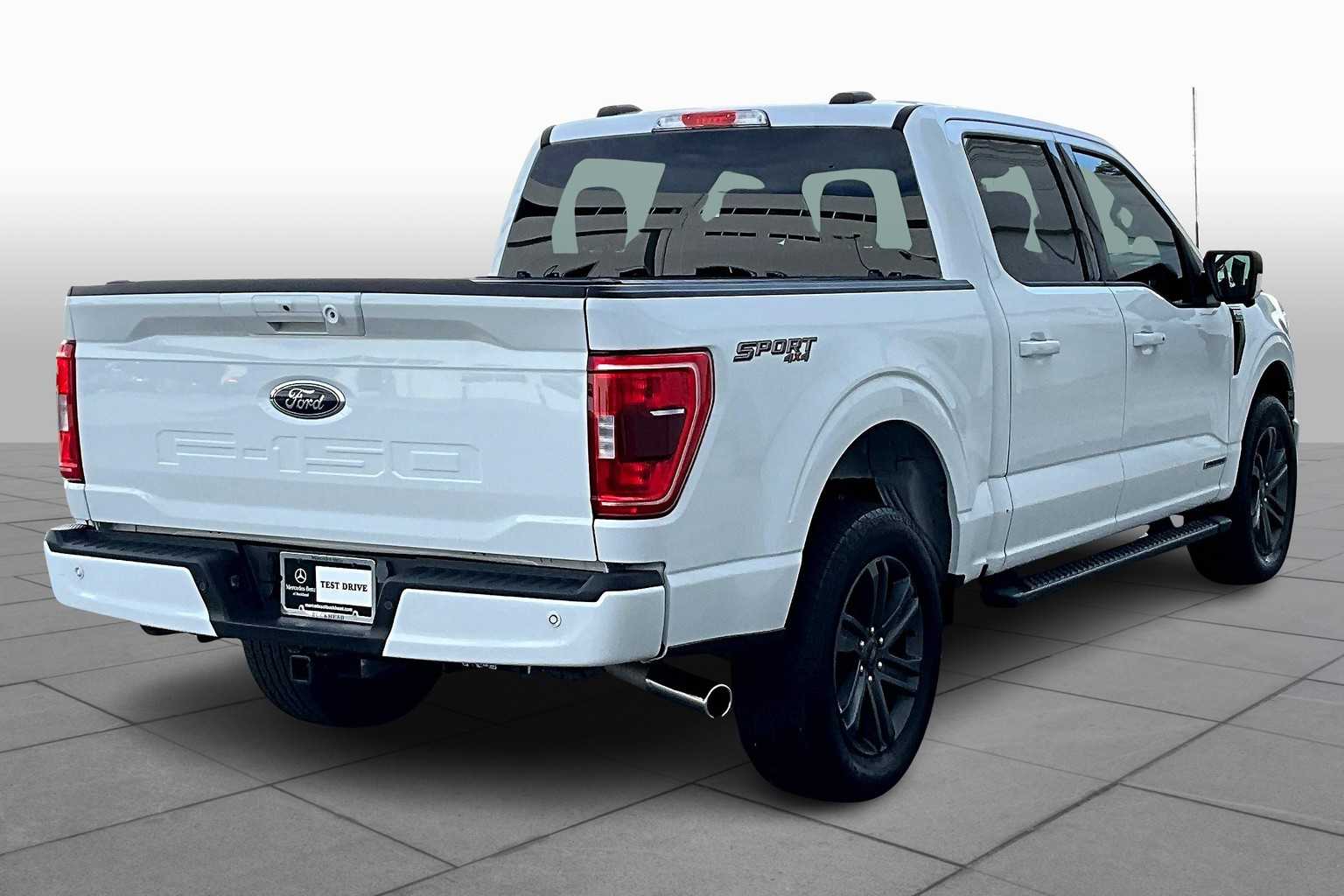 2023 Ford F-150 XLT photo 11