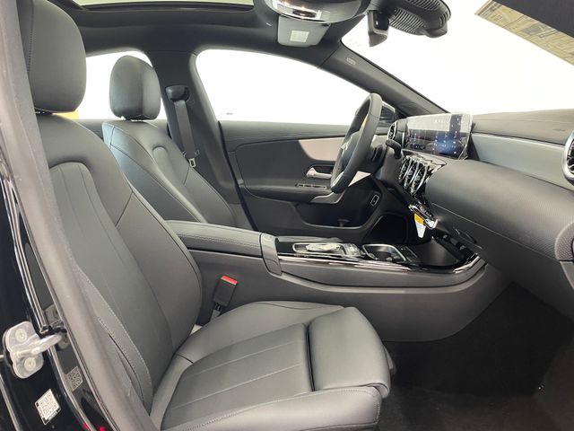 2026 Mercedes Benz CLA 250 photo 10