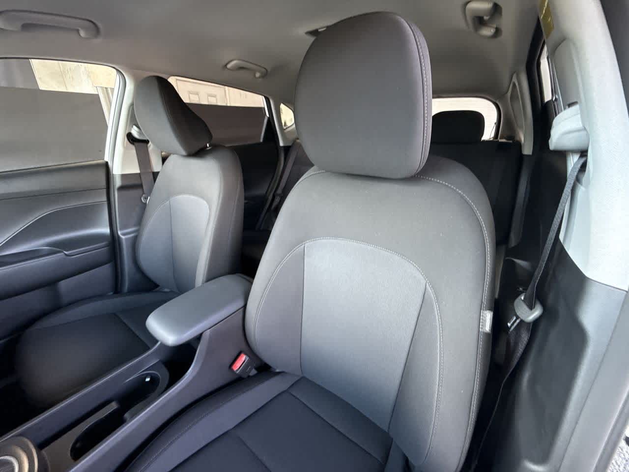 2026 Hyundai Kona SEL photo 12