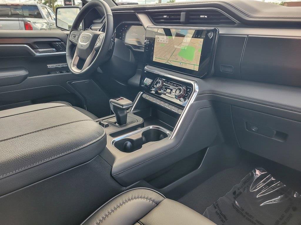 2026 GMC SIERRA - Image 17