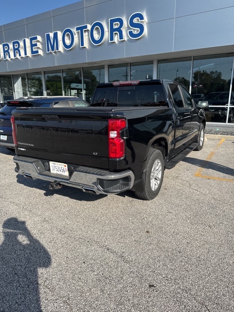 2020 Chevrolet Silverado 1500 LT photo 3