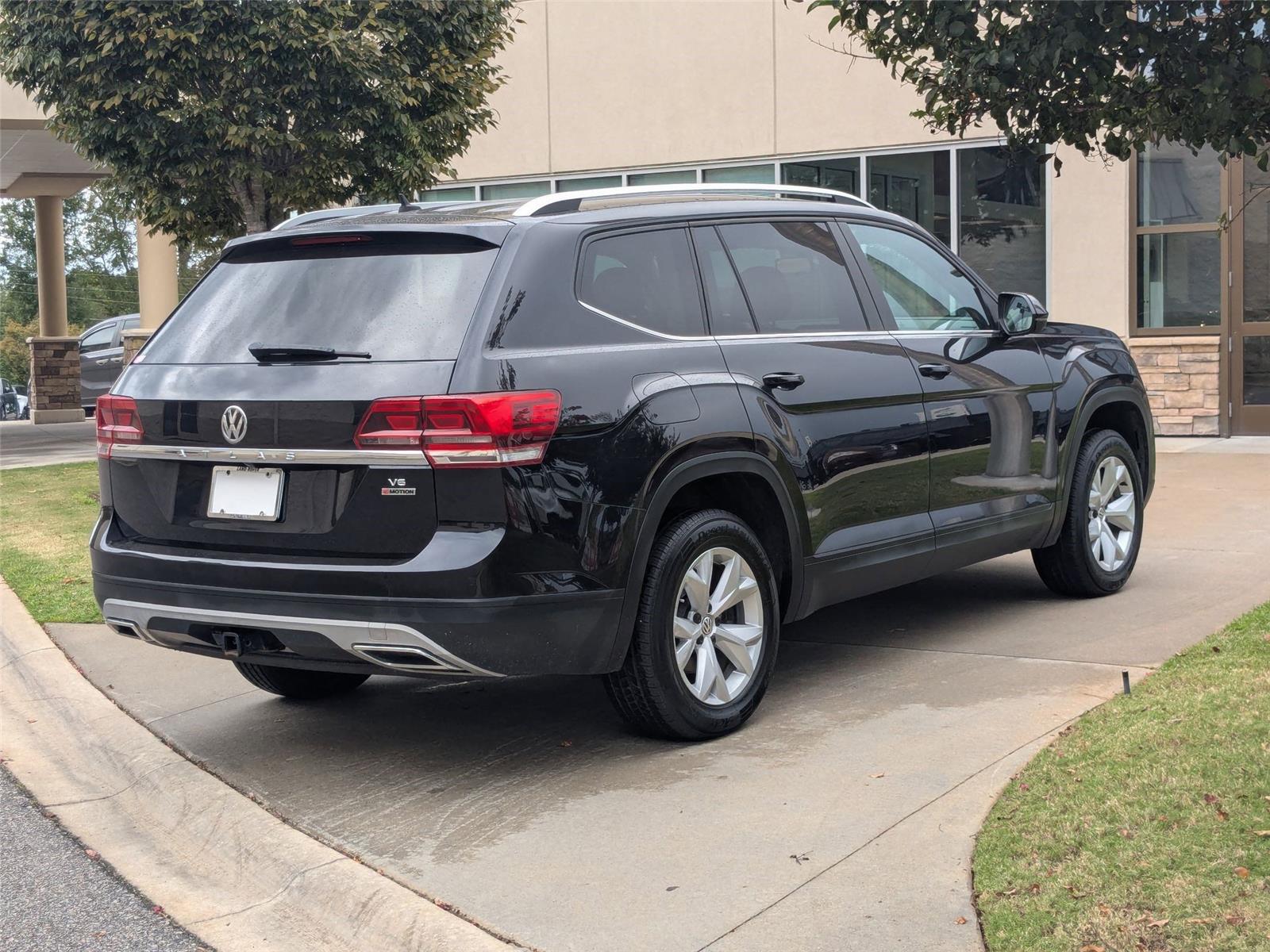 2019 Volkswagen Atlas V6 S photo 5