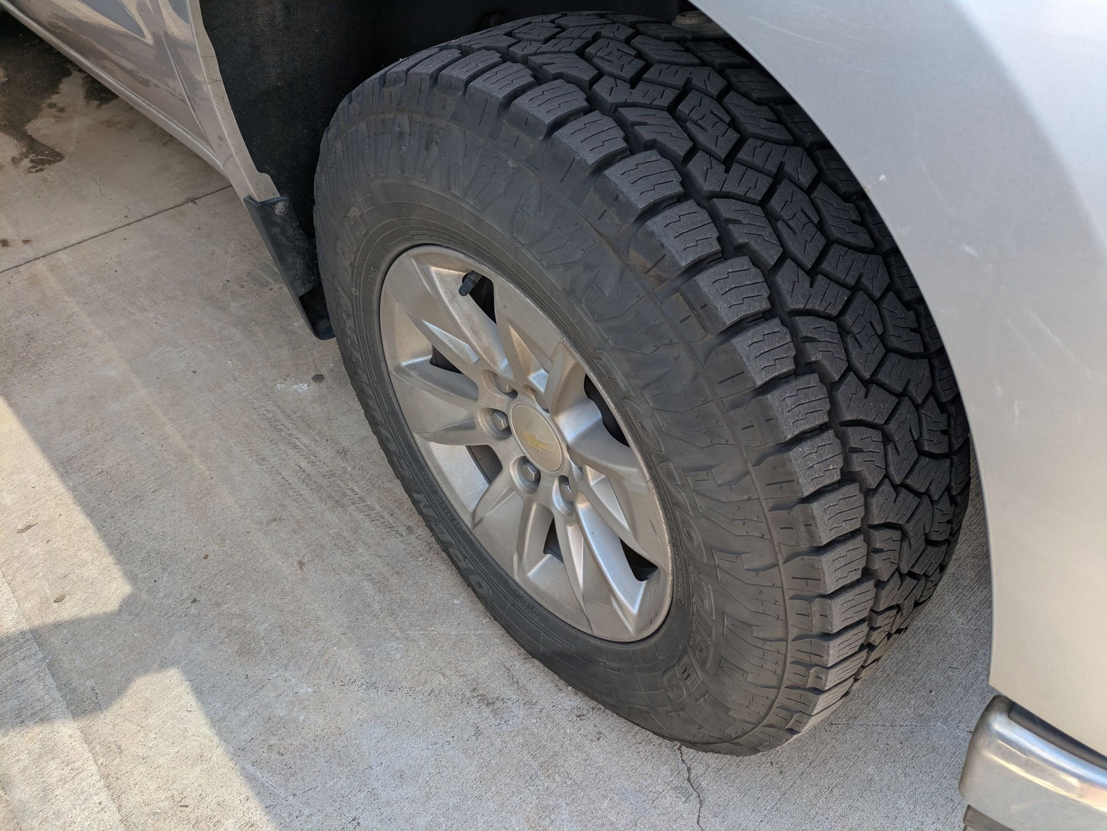2020 Chevrolet Silverado 1500 LT photo 5
