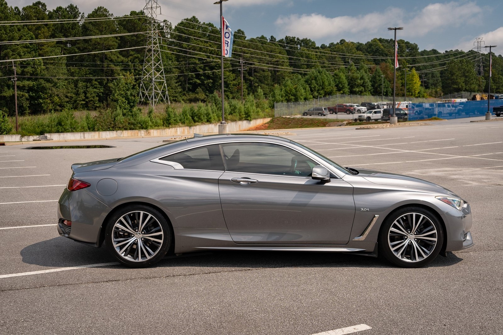 2018 Infiniti Q60 3.0t Luxe photo 10