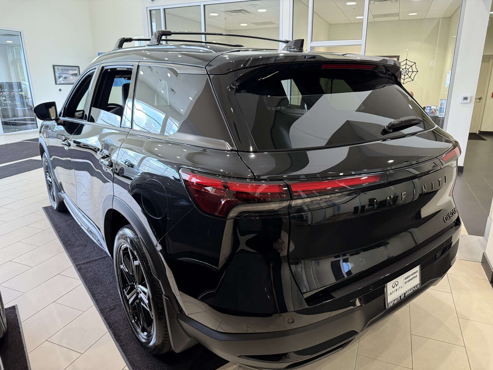 2026 Infiniti QX60 Luxe photo 4