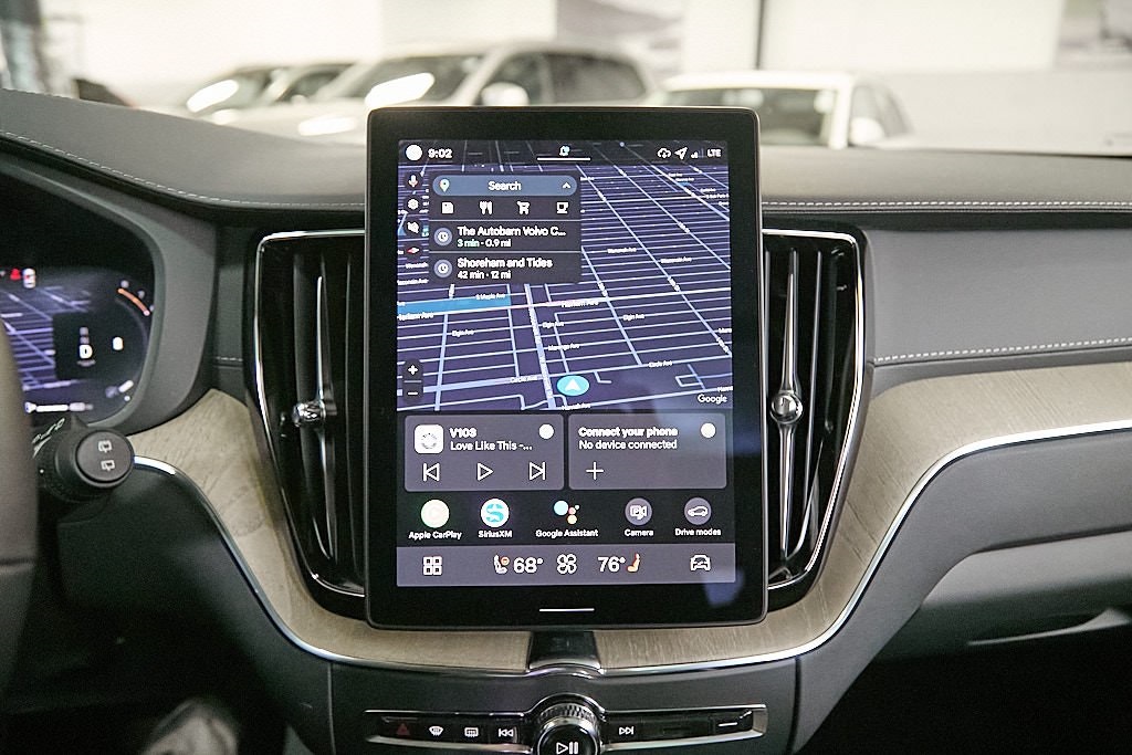 2026 VOLVO XC60 - Image 27