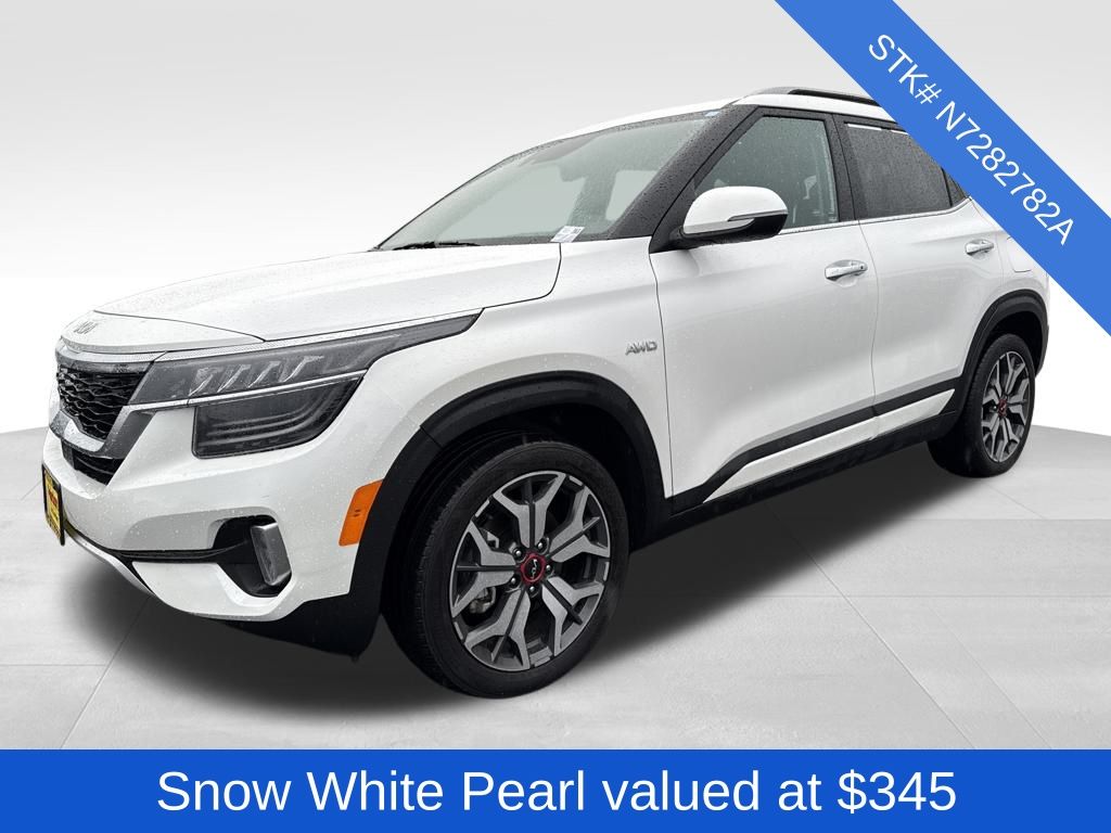 2022 Kia Seltos SX photo 3