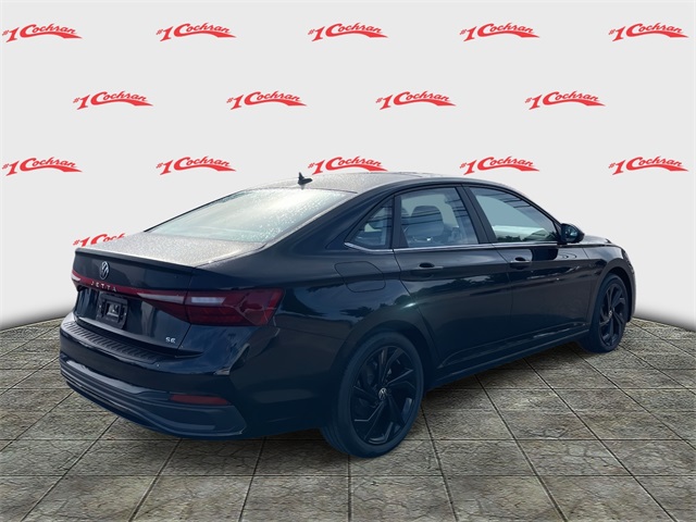 2025 Volkswagen Jetta 1.5T SE photo 3