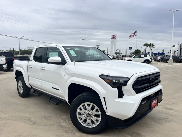 2026 Toyota Tacoma SR5's photo