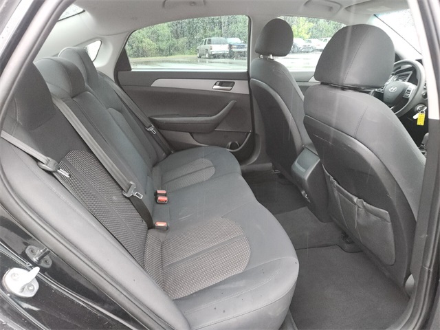 2018 Hyundai Sonata SE photo 16