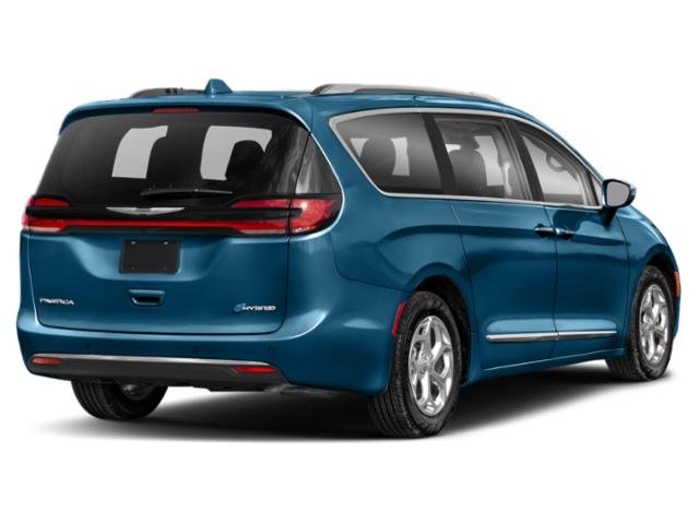 2023 Chrysler Pacifica Hybrid Touring L photo 2