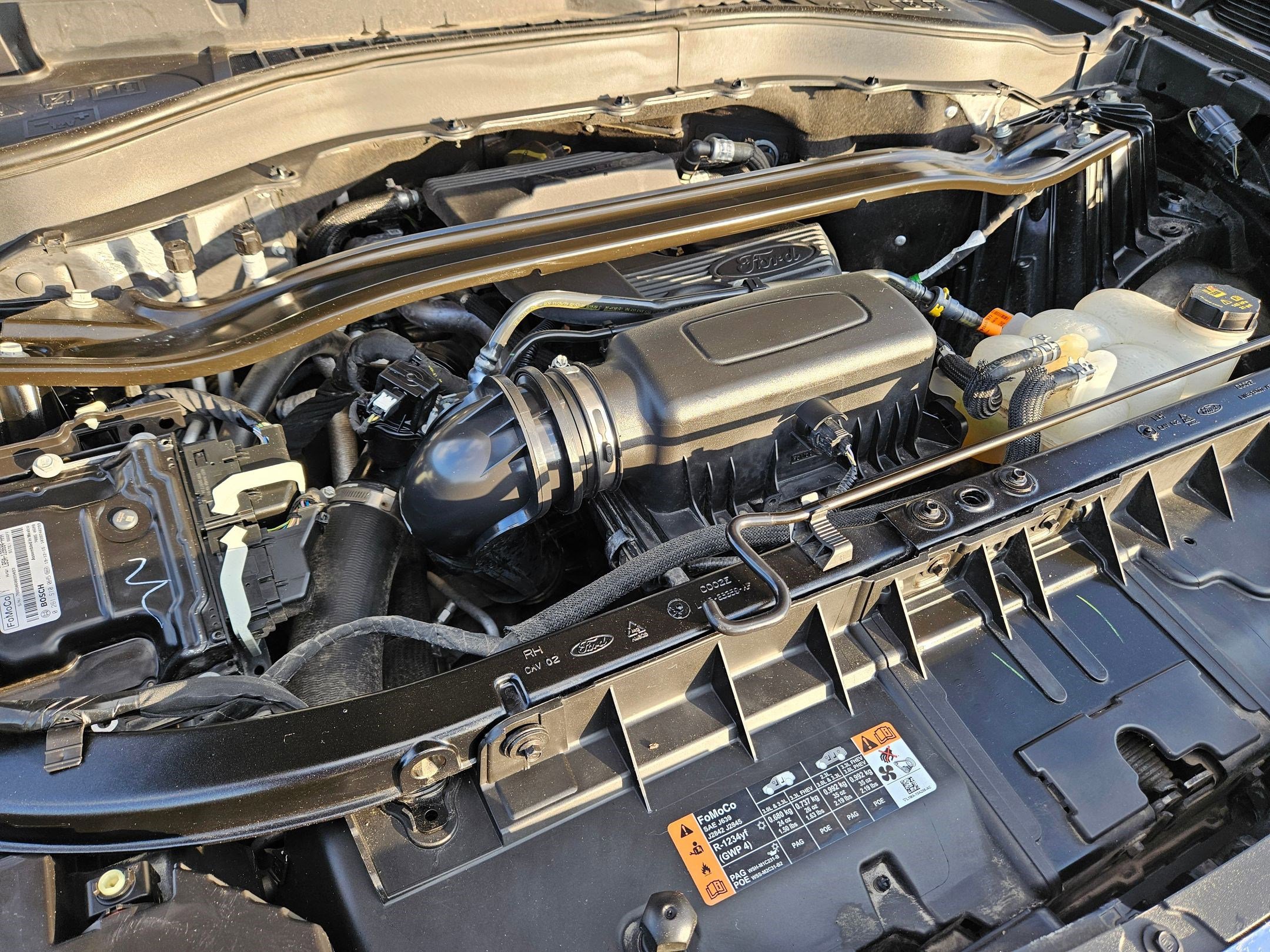 2020 Ford Explorer Limited photo 31