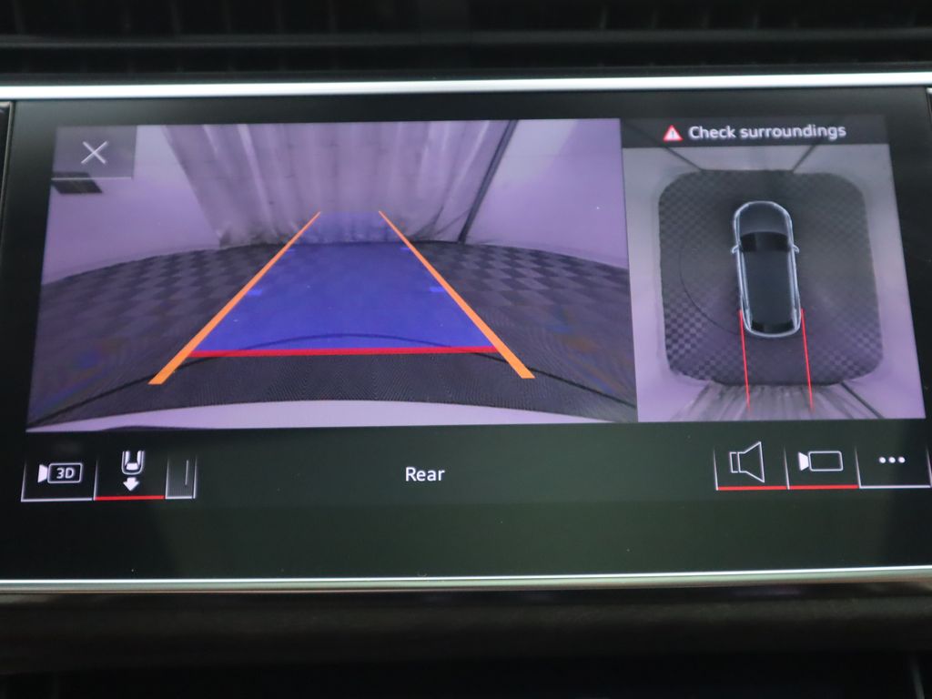 2022 Audi Q8 55 Premium Plus photo 16