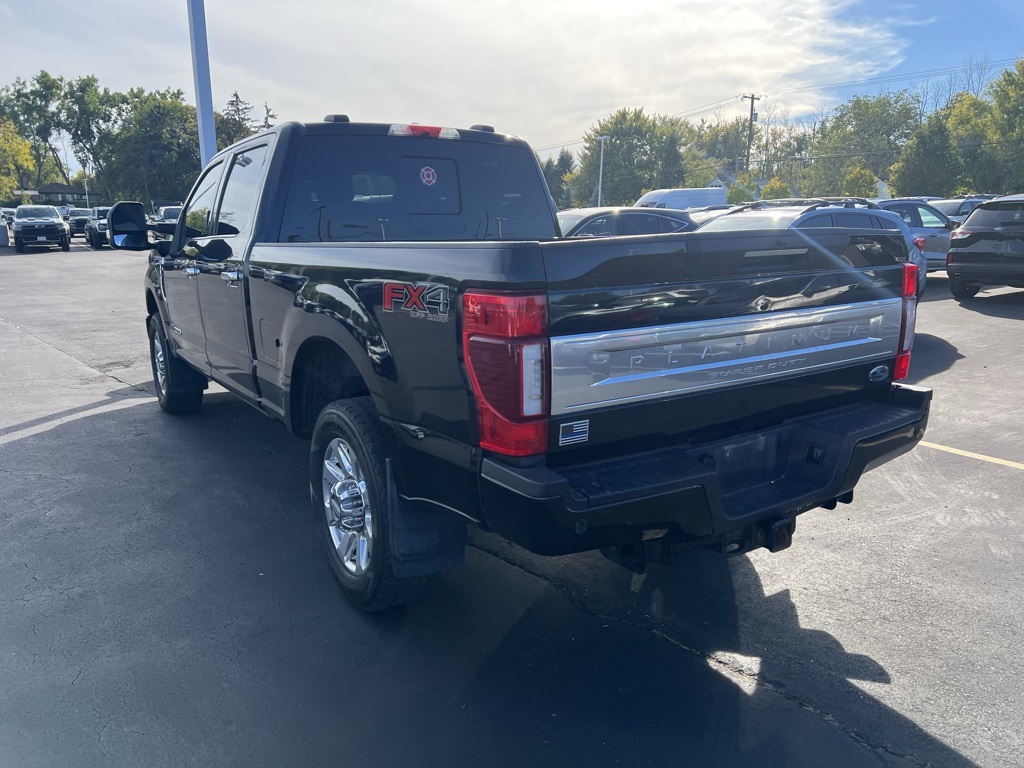 2022 Ford F-350 Platinum photo 3