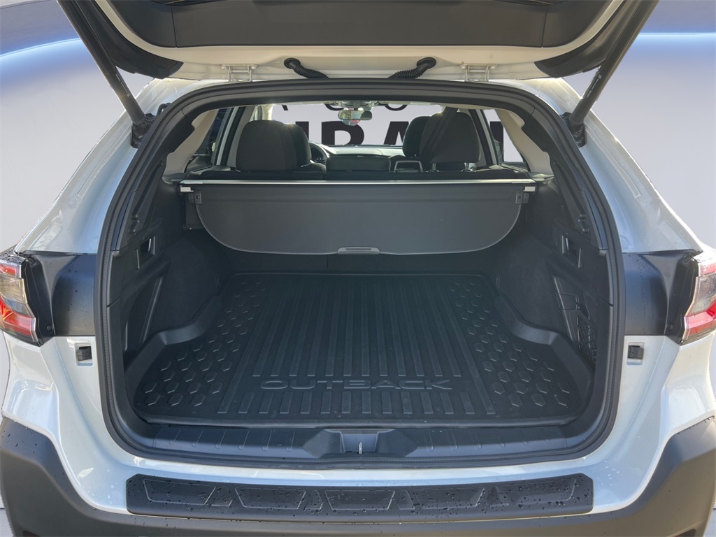 2024 Subaru Outback Premium photo 19