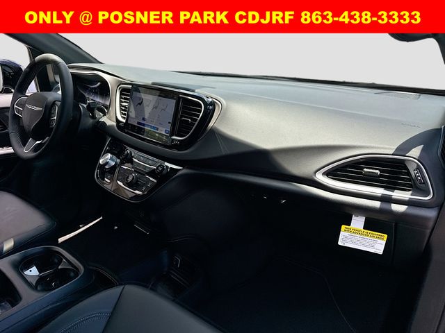 2026 Chrysler Voyager LX photo 29