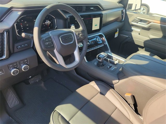 2026 Gmc Sierra 3500 HD Denali Ultimate photo 11