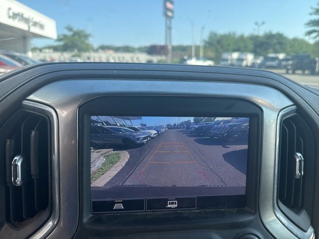 2021 Chevrolet Silverado 1500 RST photo 13