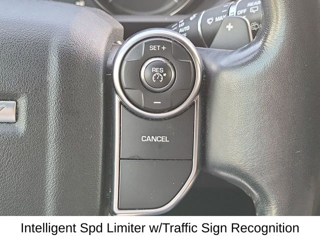 2018 Land Rover Discovery SE photo 23
