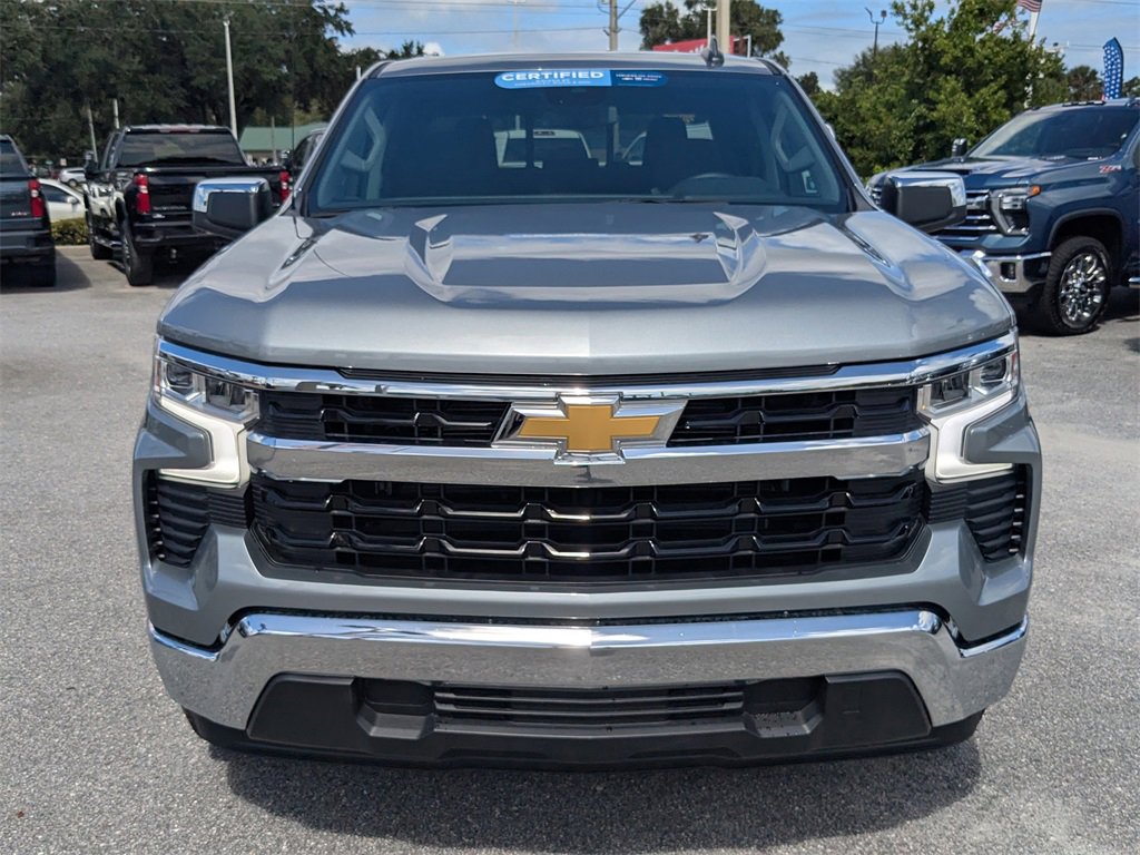 2025 Chevrolet Silverado 1500 LT photo 9