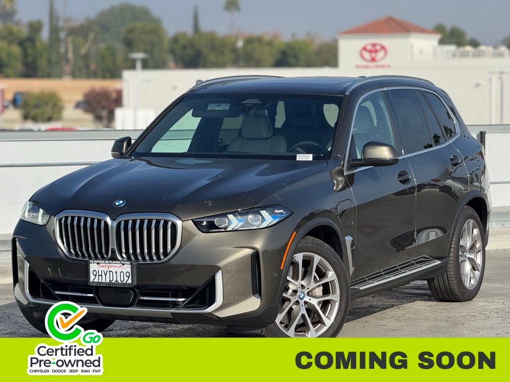 2024 BMW X5 50e's photo