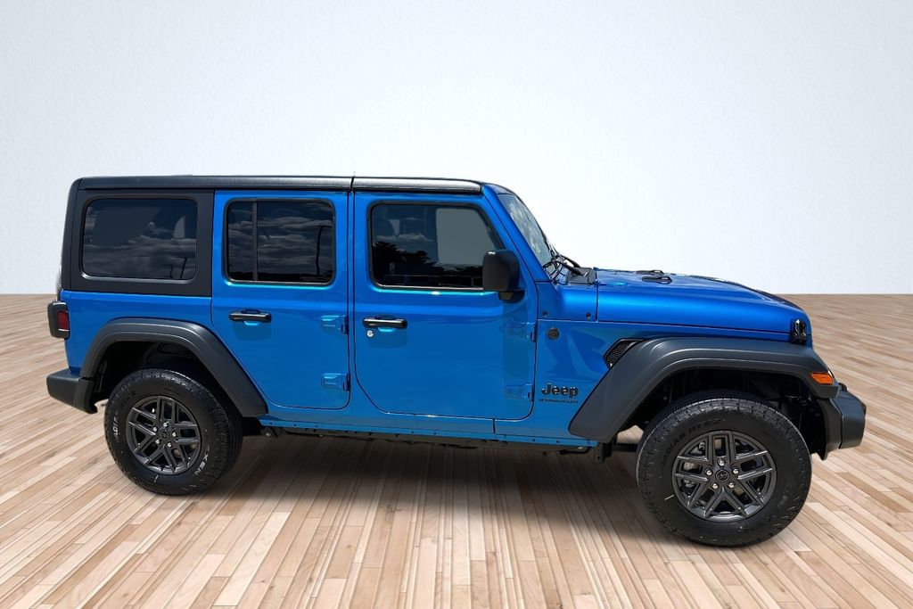 2025 Jeep Wrangler Sport S photo 4