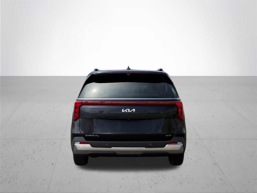 2026 Kia Carnival SX photo 5