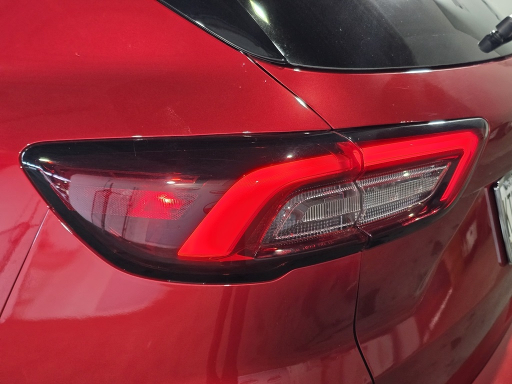 2023 Ford Escape Hybrid ST-Line photo 10