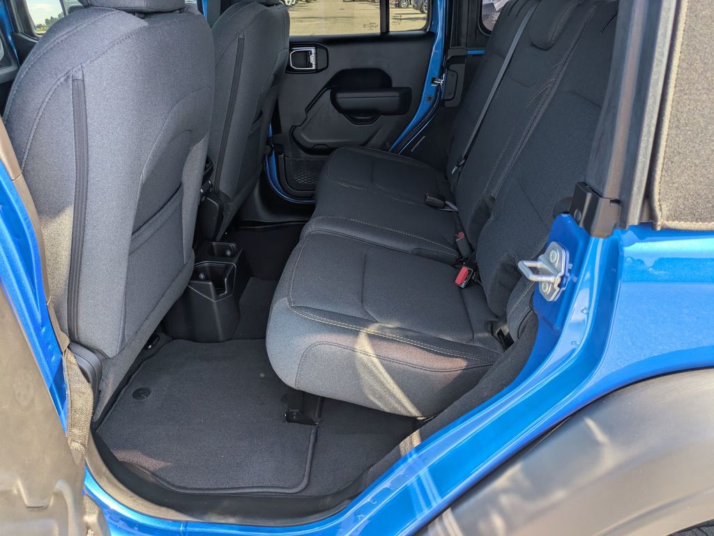 2025 Jeep Wrangler Sport S photo 24