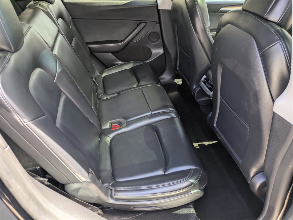 2022 Tesla Model Y Long Range photo 23