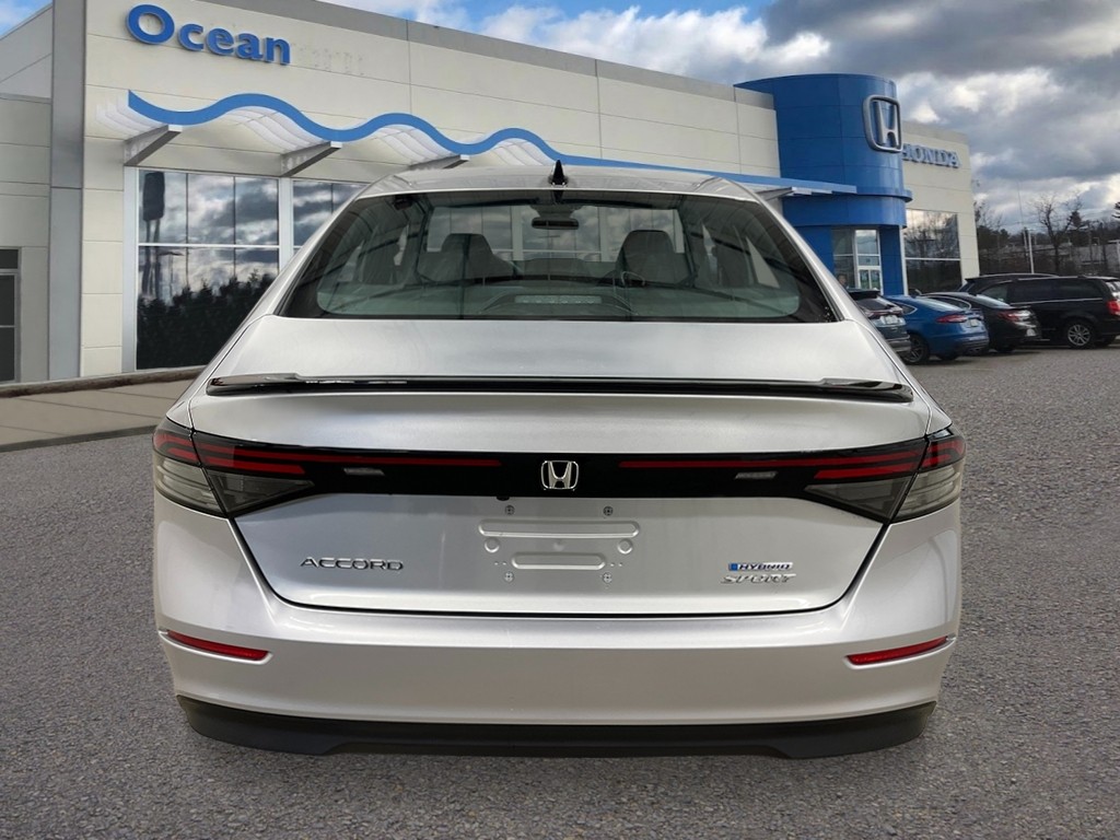 2025 Honda Accord Hybrid Sport photo 3