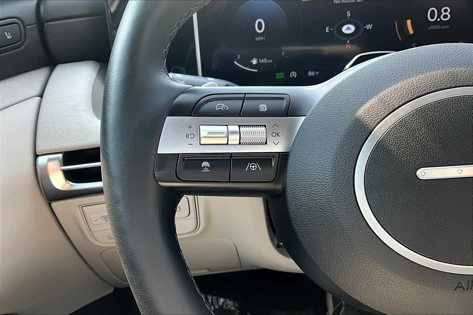 2025 Hyundai Tucson Limited photo 22