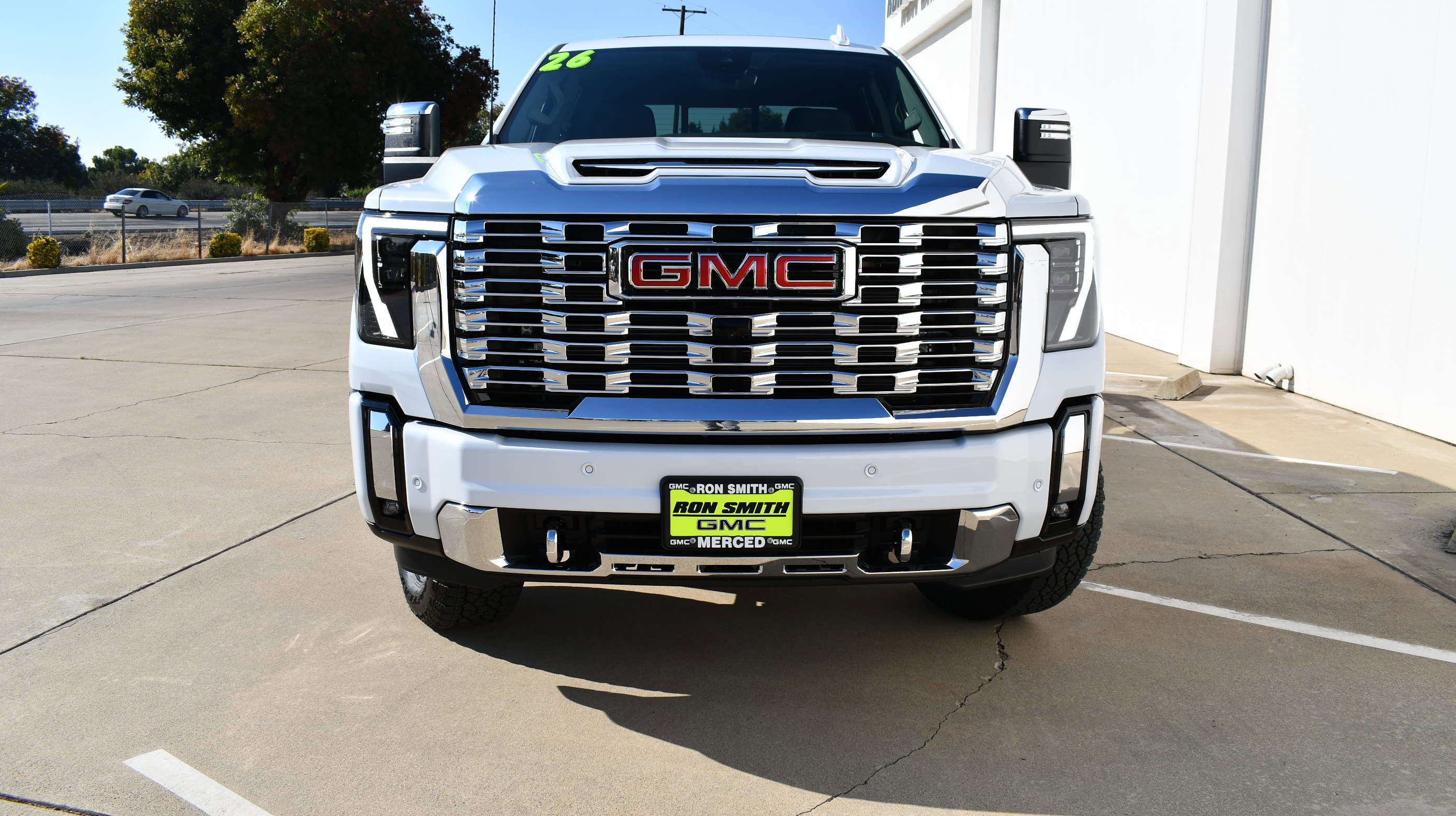 2026 Gmc Sierra 2500 HD Denali photo 4
