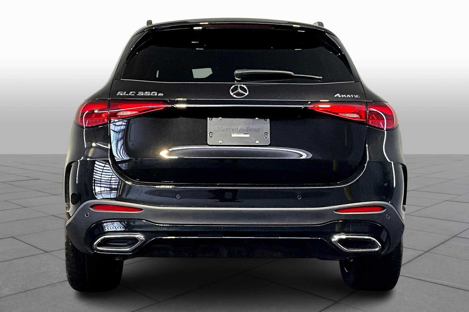2026 Mercedes Benz GLC 350e 4MATIC photo 2