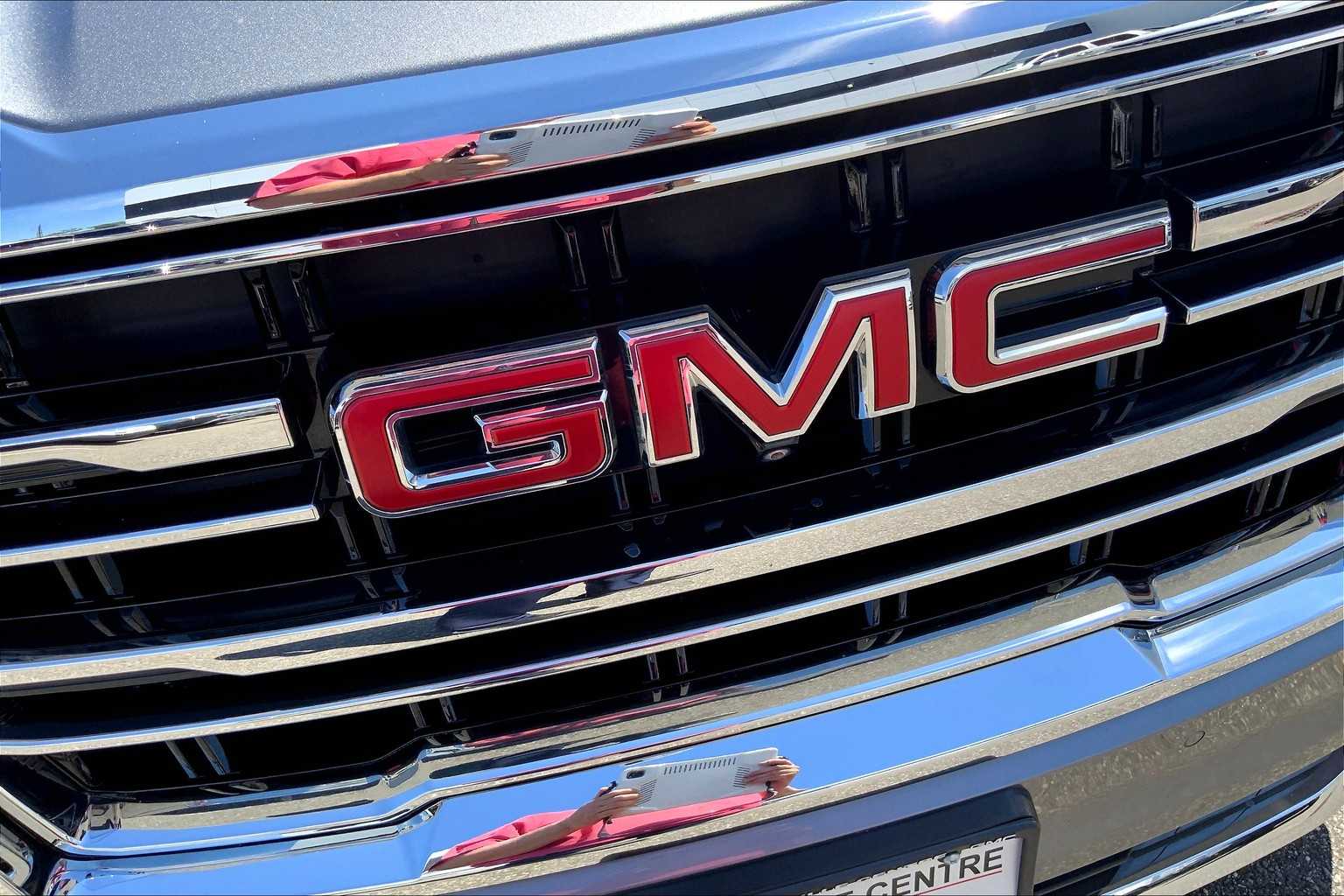 2022 Gmc Yukon XL SLT photo 30