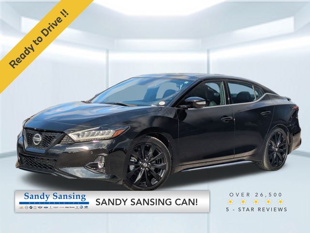 2021 Nissan Maxima SR's photo