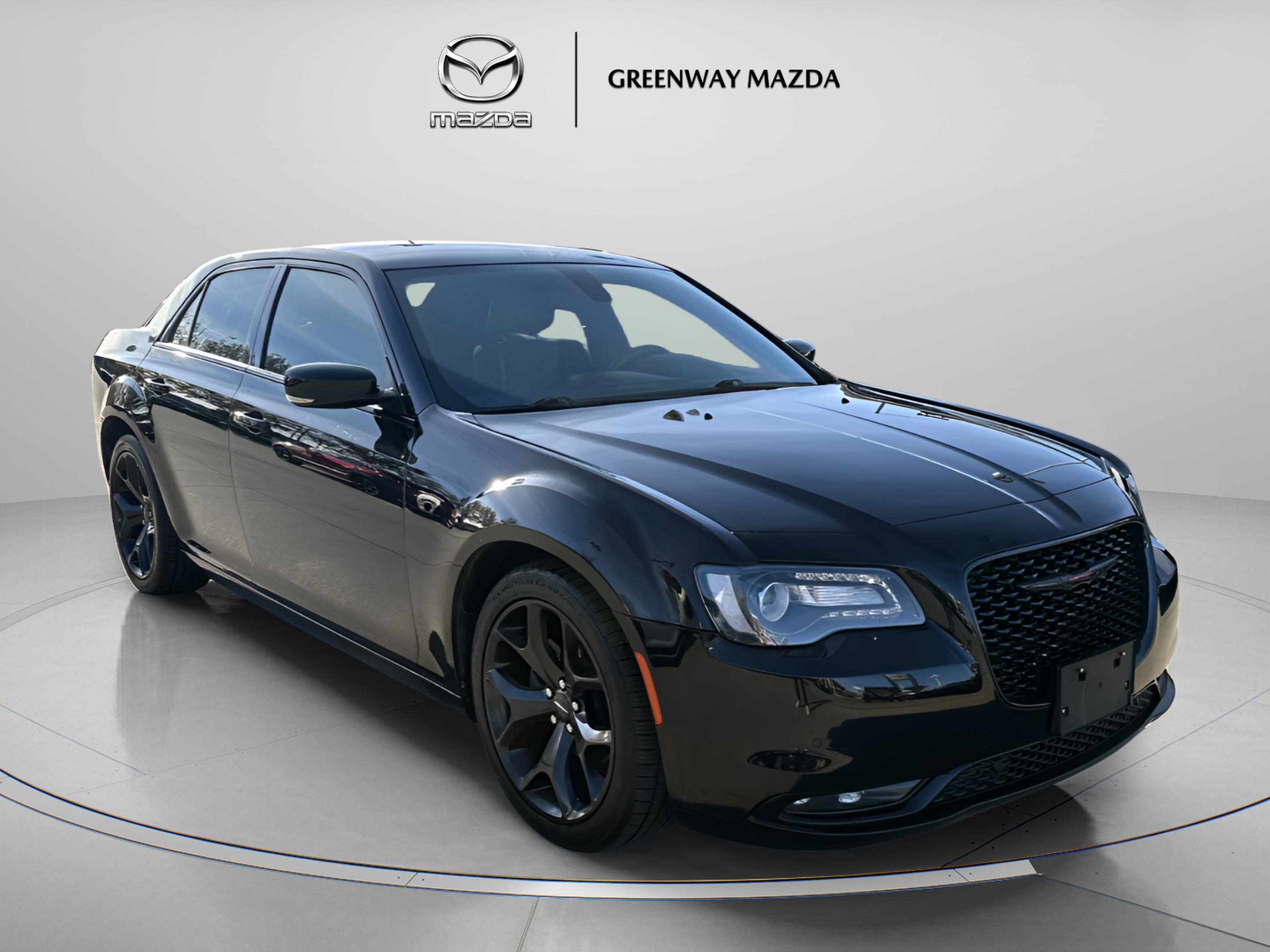 2021 Chrysler 300 S's photo