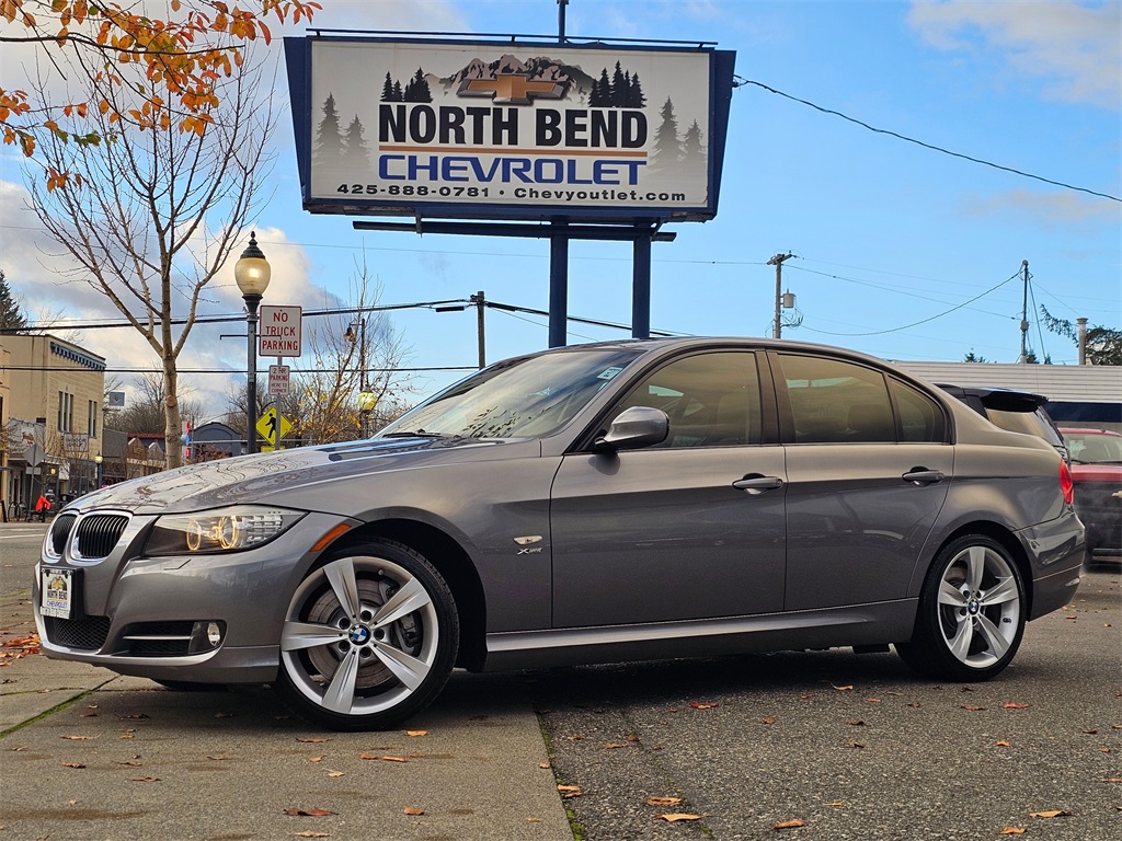 2009 BMW 3 Series 335xi's photo