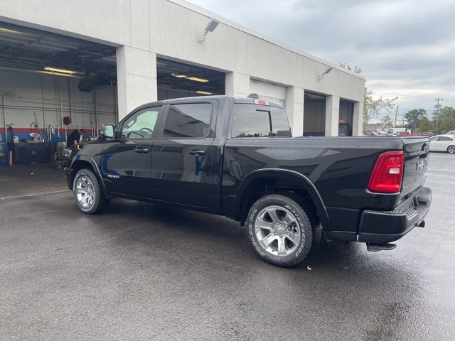 2025 Ram 1500 Big Horn Lone Star photo 2