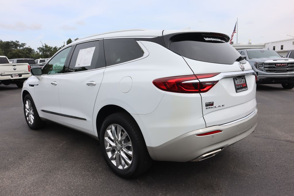 2021 Buick Enclave Essence photo 5