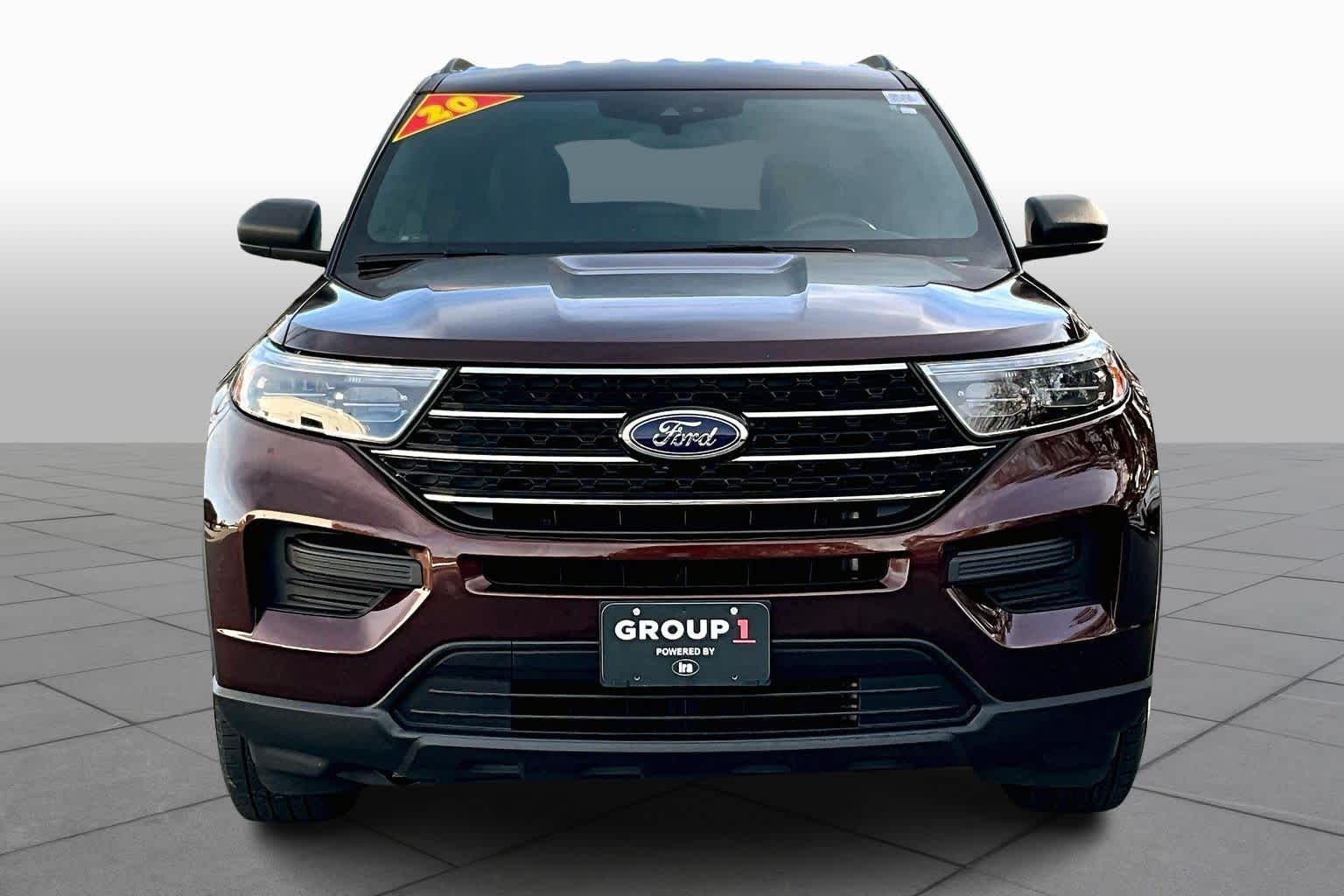 2020 Ford Explorer XLT photo 2