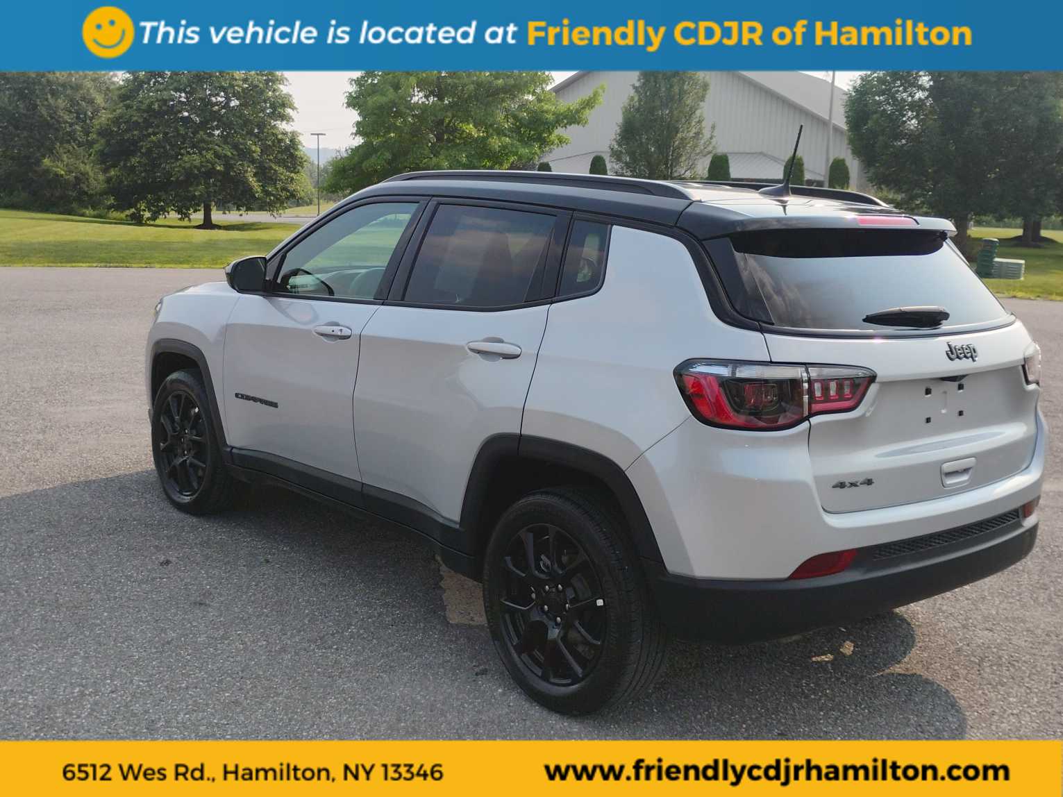 2024 Jeep Compass Latitude photo 5