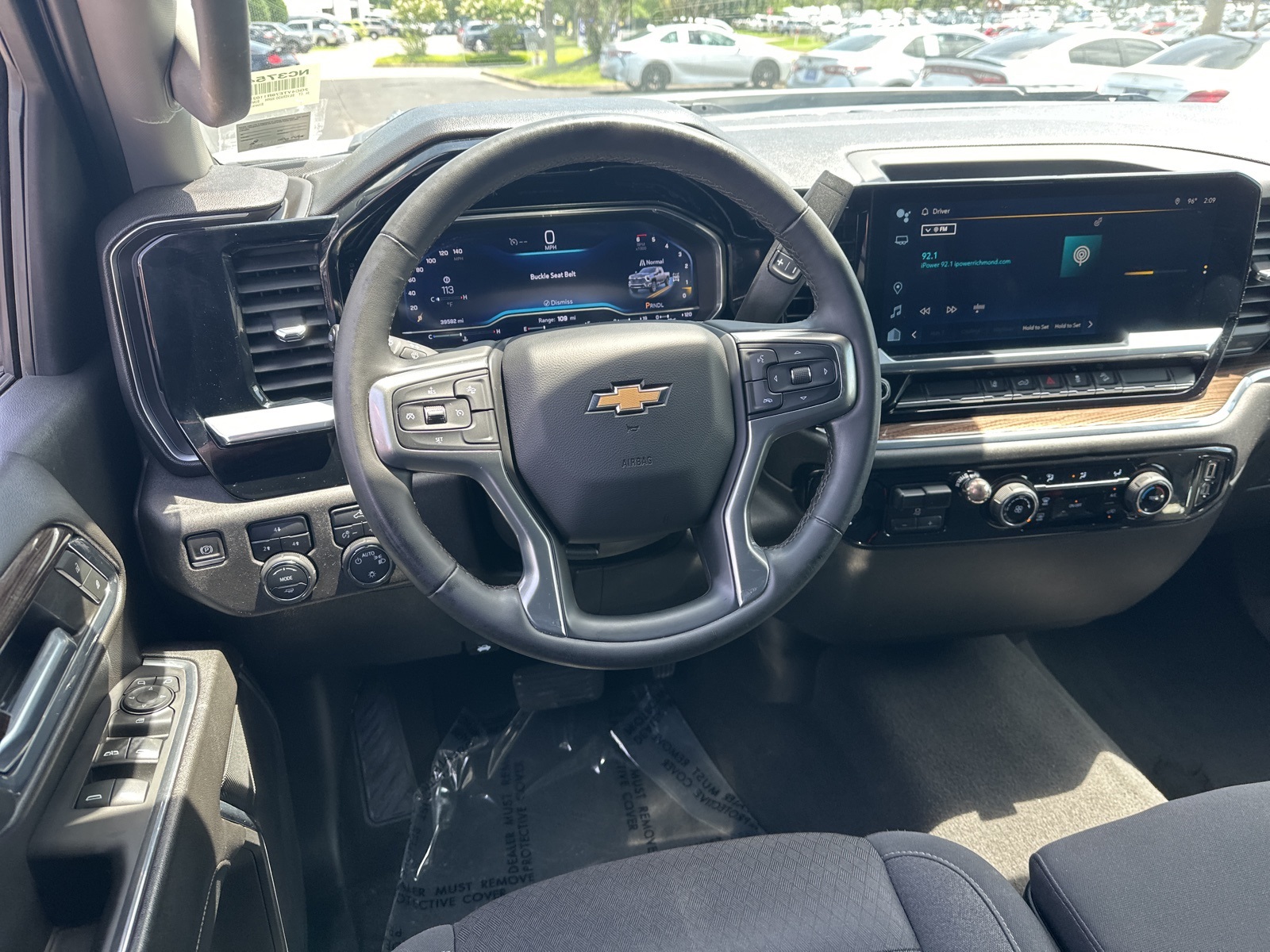 2024 Chevrolet Silverado 3500HD LT photo 2