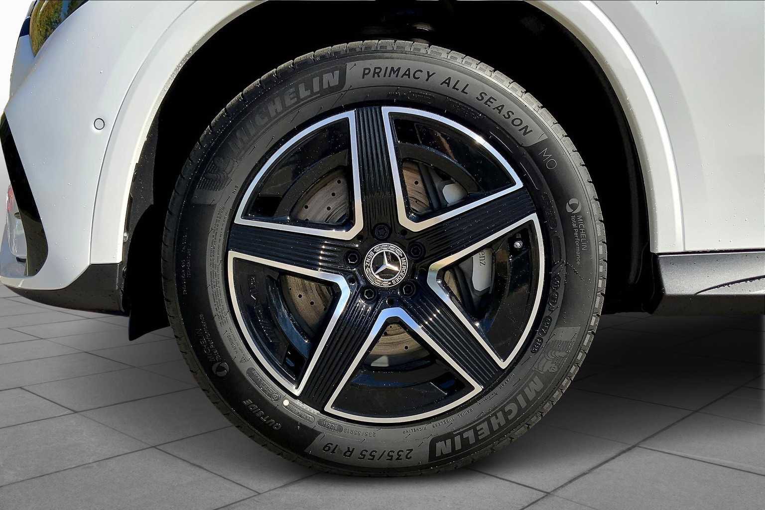 2026 Mercedes Benz GLC 300 4MATIC photo 15