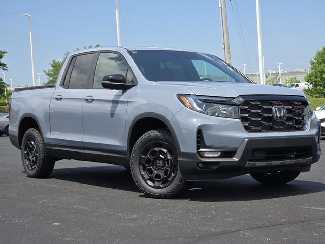 2025 Honda Ridgeline TrailSport photo 2
